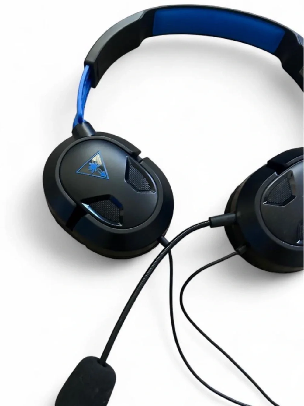 Black & Blue Turtle Beach Wired Gaming Headset with Microphone